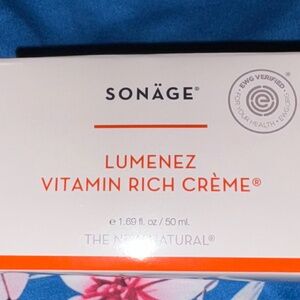 NEW IN BOX SONAGE Lumenez Vitamin Rich Creme 1.69 fl oz/50ml SPA GRADE